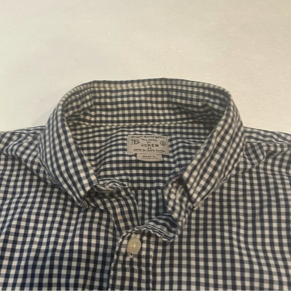 J Crew woven checkered navy white button down long sleeve shirt